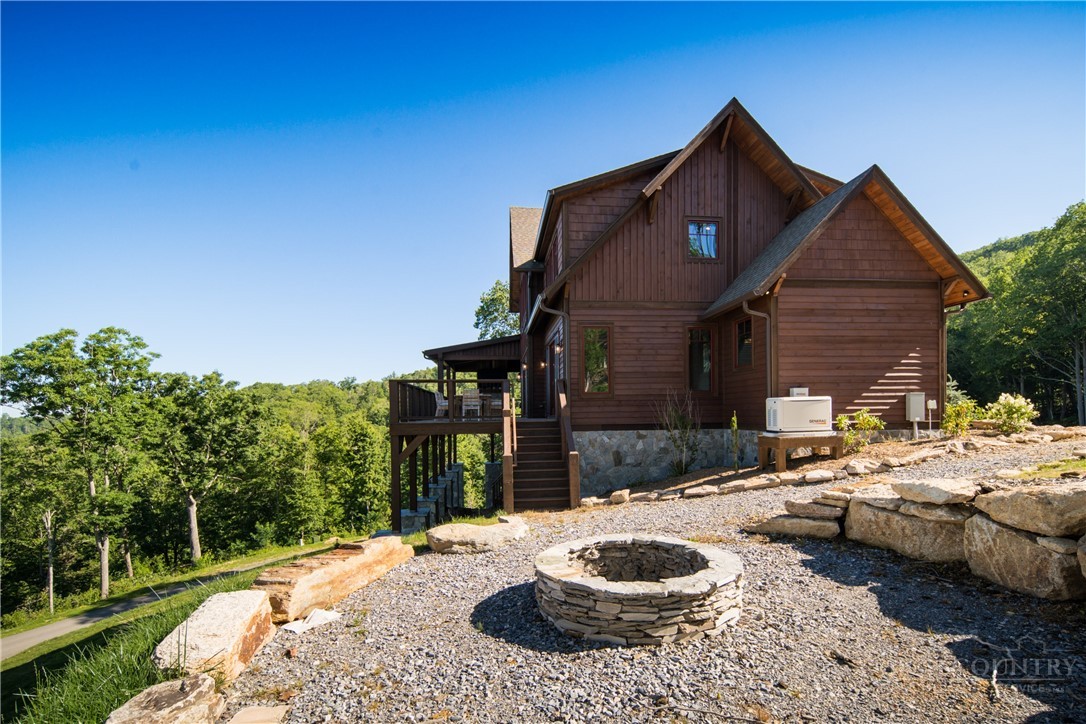 635 Talon Trail Property Photo 5