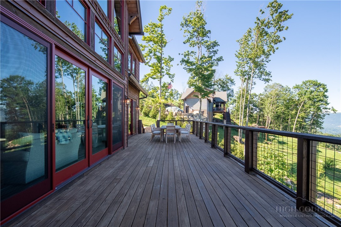 635 Talon Trail Property Photo 12