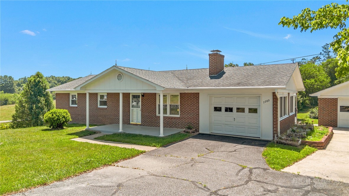 7289 Carrollton Pike Property Photo 2