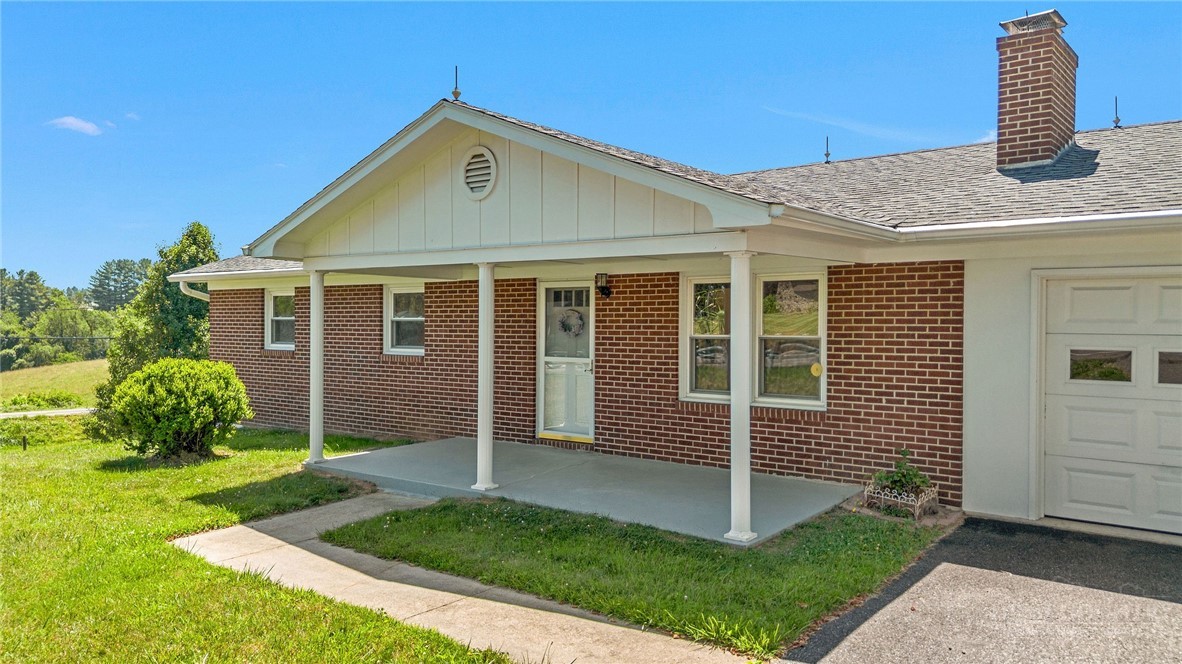 7289 Carrollton Pike Property Photo 3