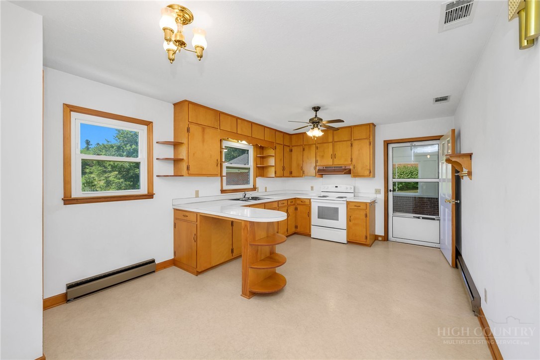 7289 Carrollton Pike Property Photo 10