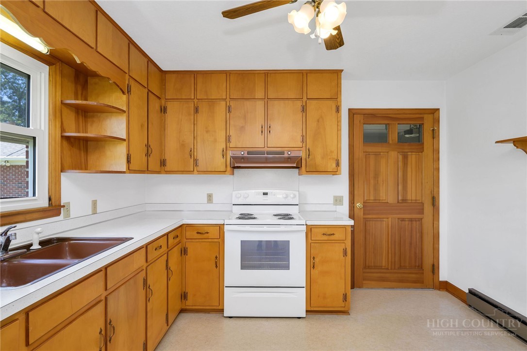 7289 Carrollton Pike Property Photo 12