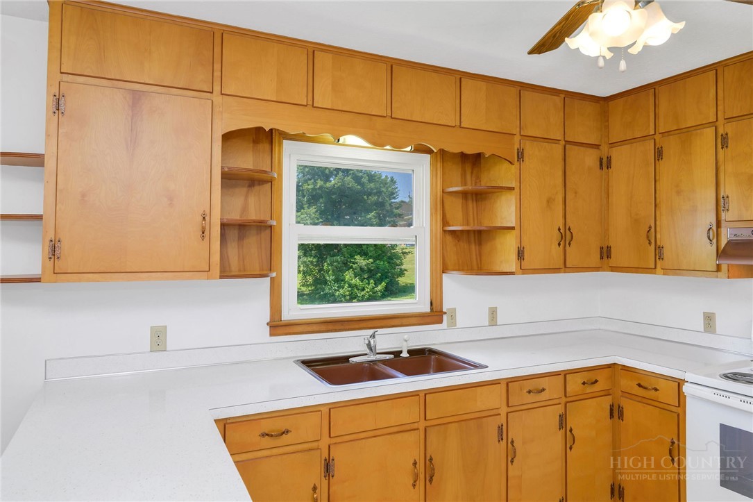 7289 Carrollton Pike Property Photo 13