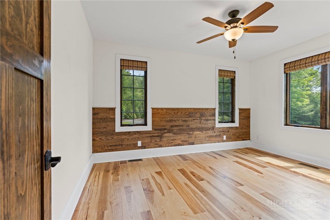 289 Linville River Drive Property Photo 24