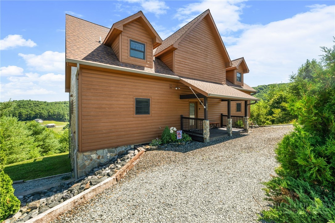 573 Cedar Trail Property Photo 46