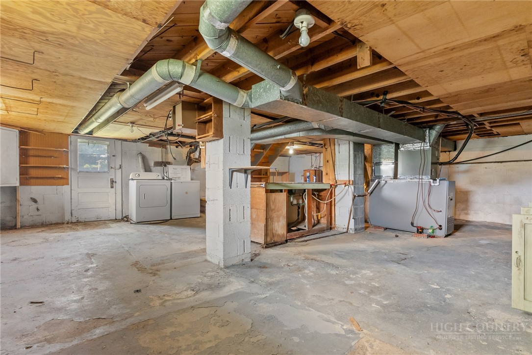 290 Riverview Drive Property Photo 34