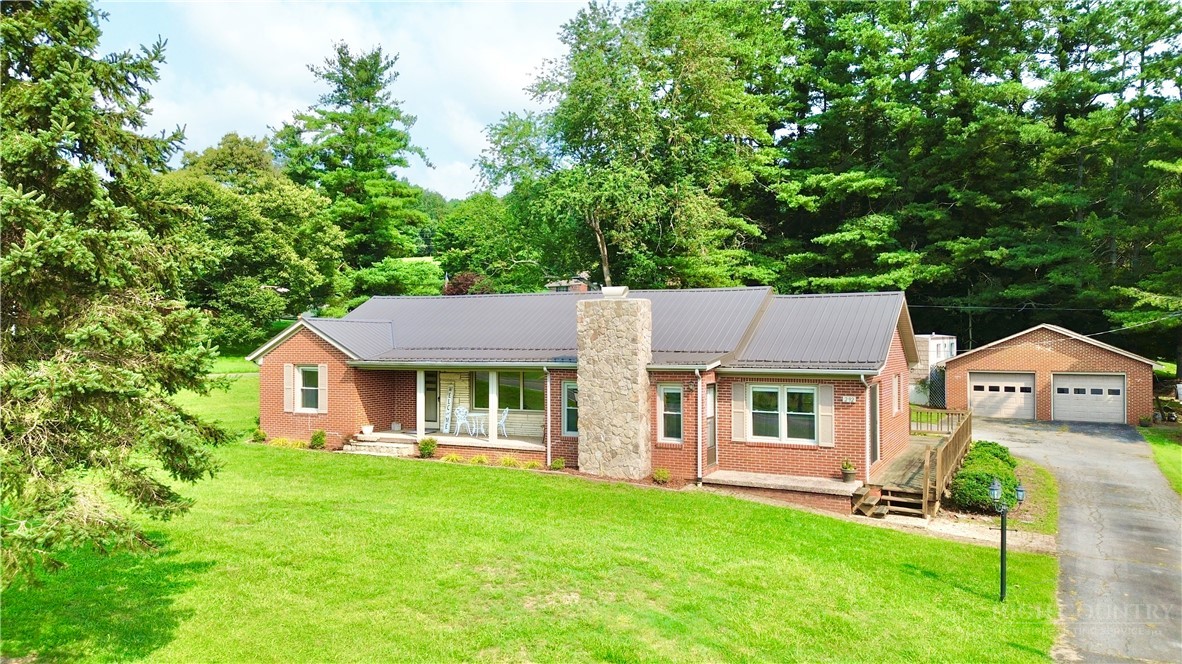 292 Buck Mountain Road Property Photo 1