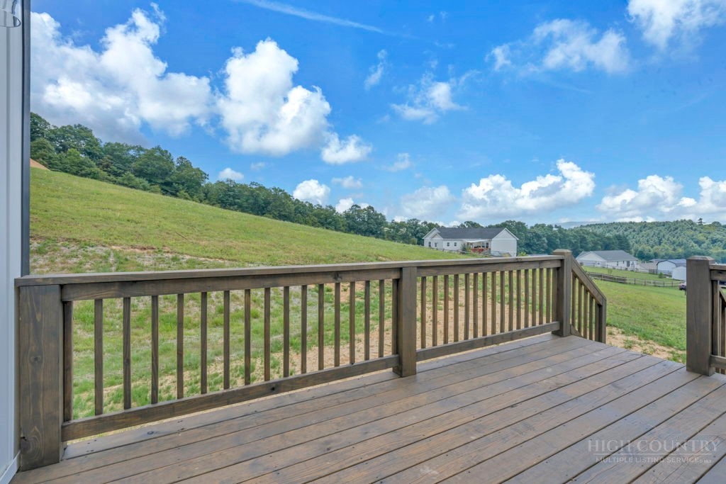 426 Fieldstone Way Way Property Photo 38