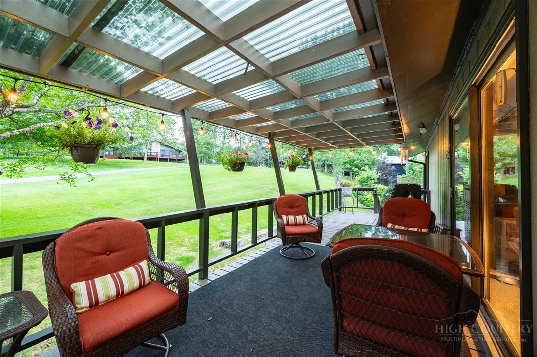107 Grassy Gap Loop Road Property Photo 25