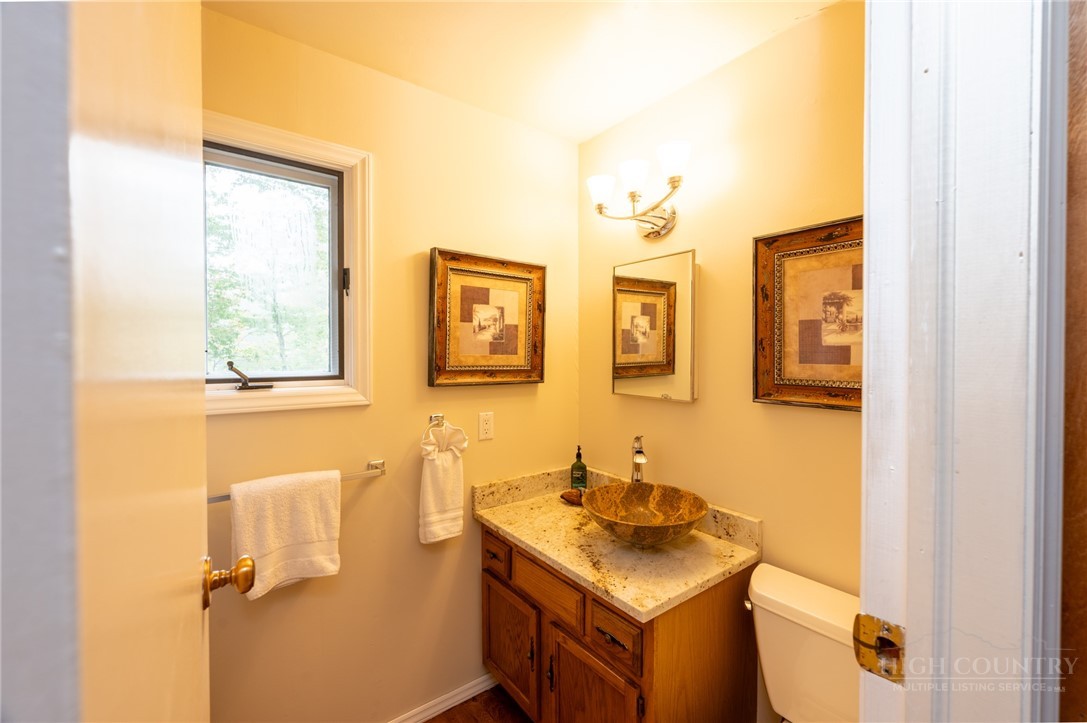 107 Grassy Gap Loop Road Property Photo 31