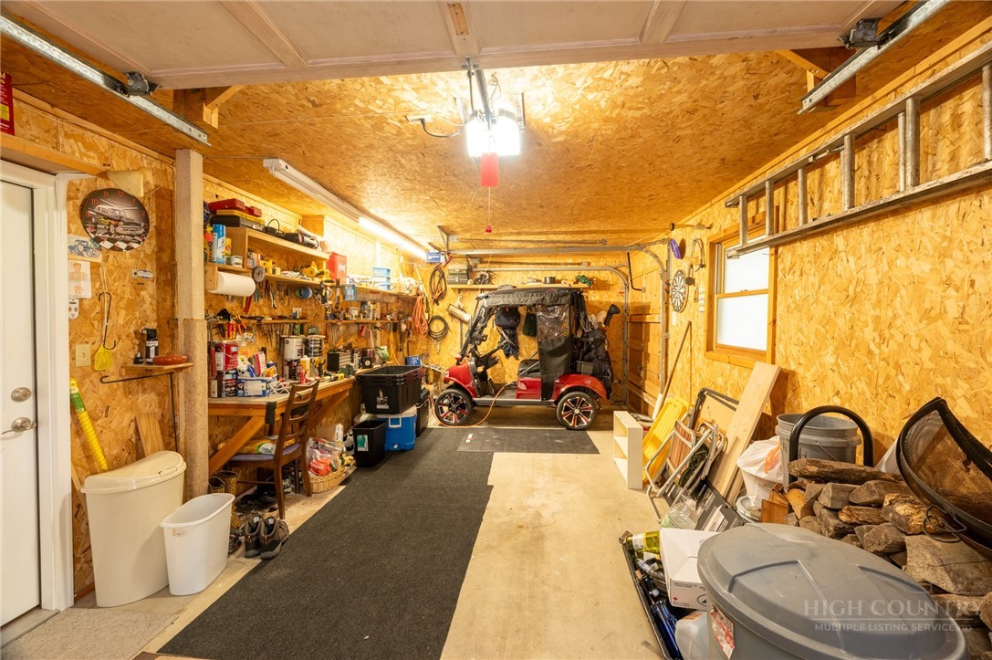 107 Grassy Gap Loop Road Property Photo 33