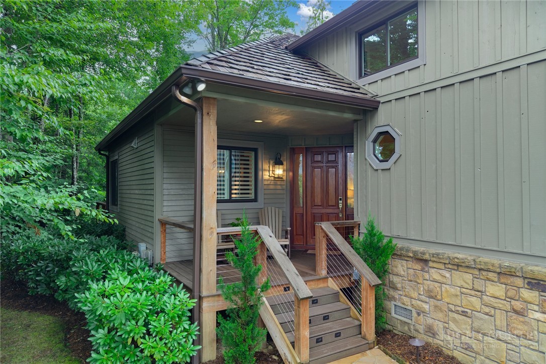 62 Crestview Lane Property Photo 3