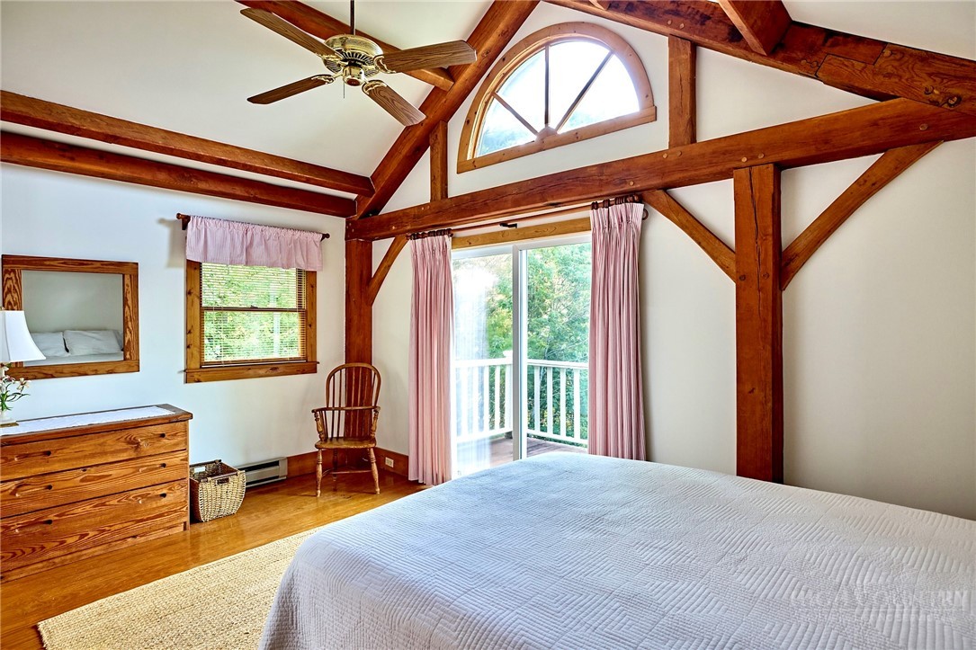 1004 Wagon Road Property Photo 19