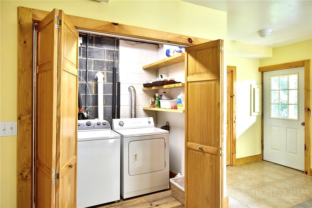1004 Wagon Road Property Photo 30