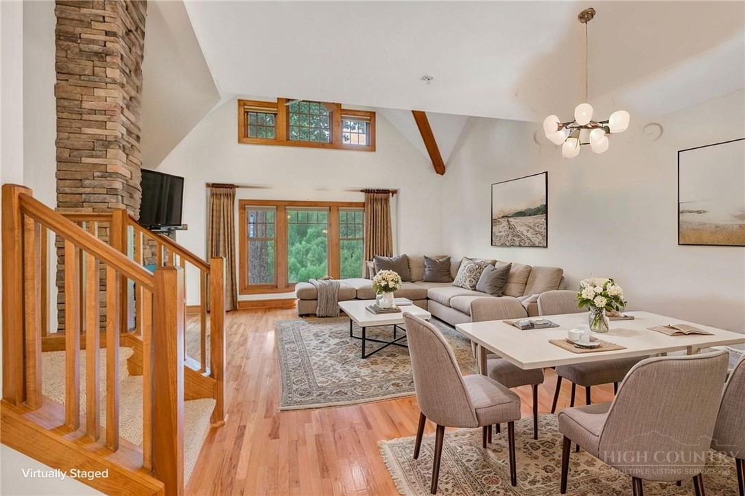 565 Peaceful Haven Drive M-3 Property Photo 3