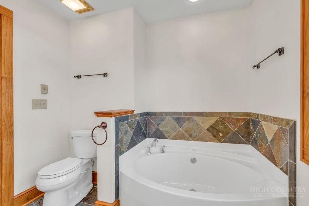 565 Peaceful Haven Drive M-3 Property Photo 32