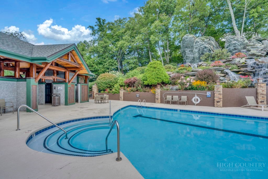 565 Peaceful Haven Drive M-3 Property Photo 46