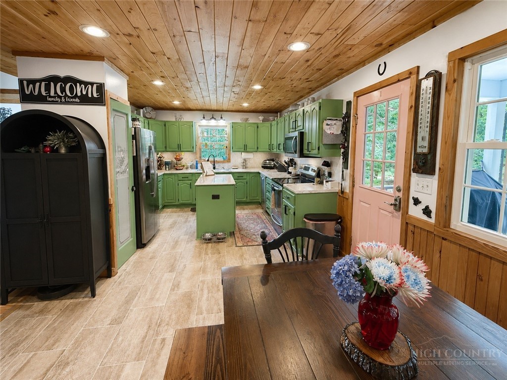 10801 Glade Valley Road Road Property Photo 17