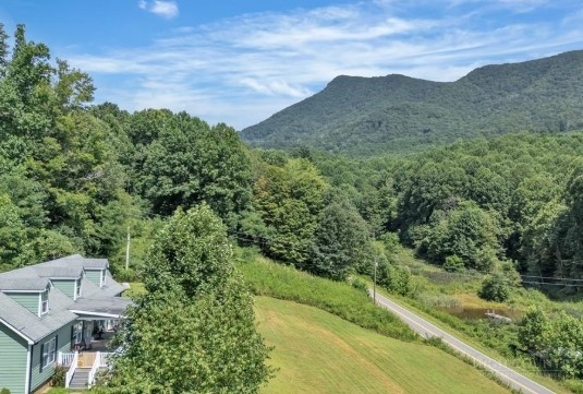 3786 Peak Road Property Photo 1
