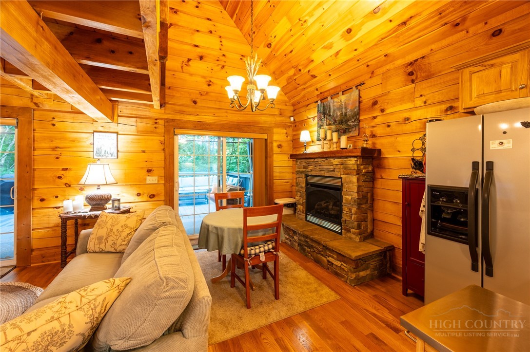 263 Jeb Hull Ridge Road Property Photo 10