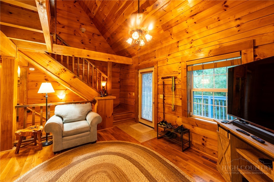 263 Jeb Hull Ridge Road Property Photo 13