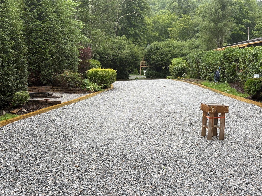 148 Golden Rod Loop Property Photo 6