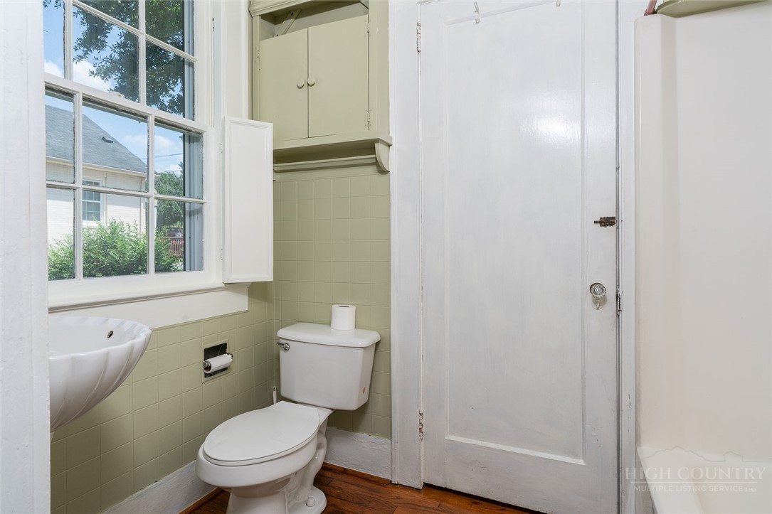 1010 Sw College Avenue Property Photo 31