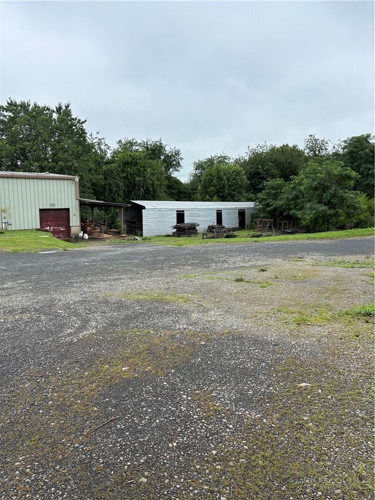 593 Andrews Ridge Road Property Photo 7