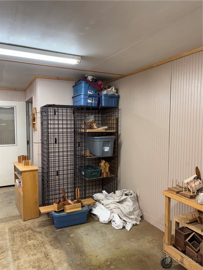 593 Andrews Ridge Road Property Photo 12