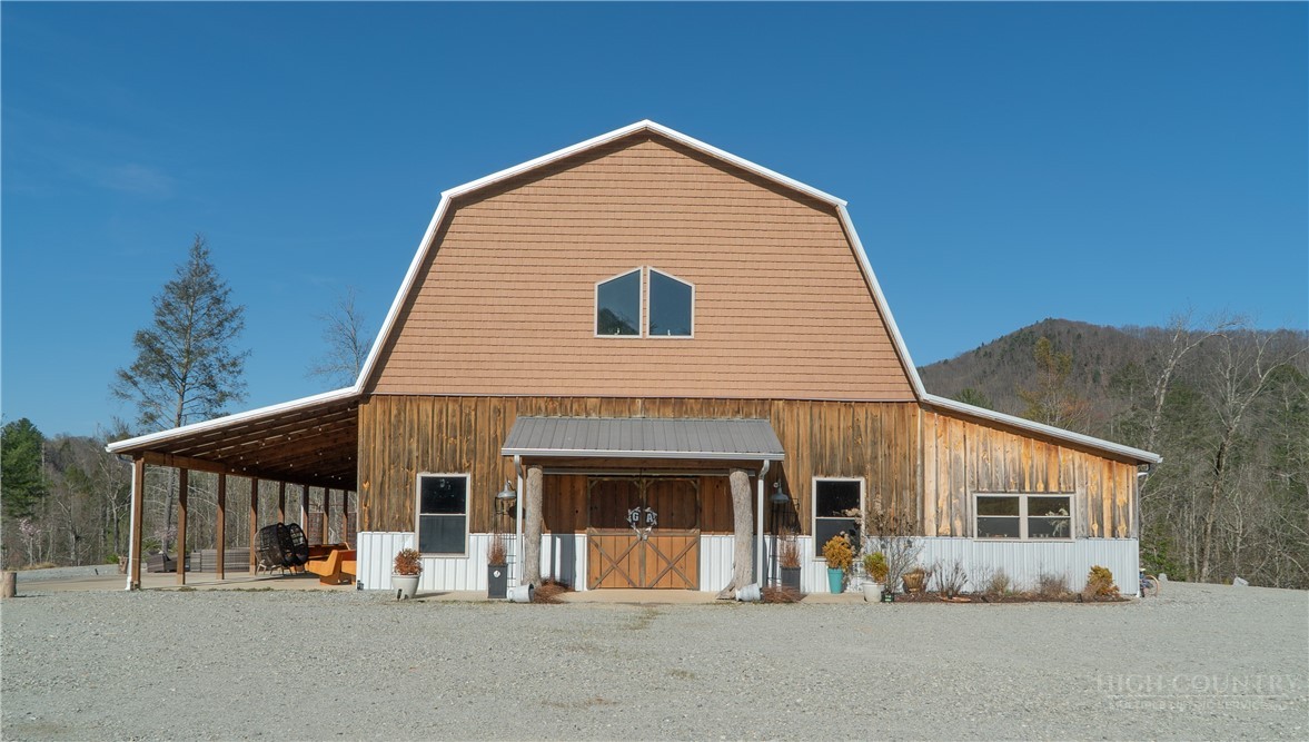 4885 Grandin Road Property Photo 3