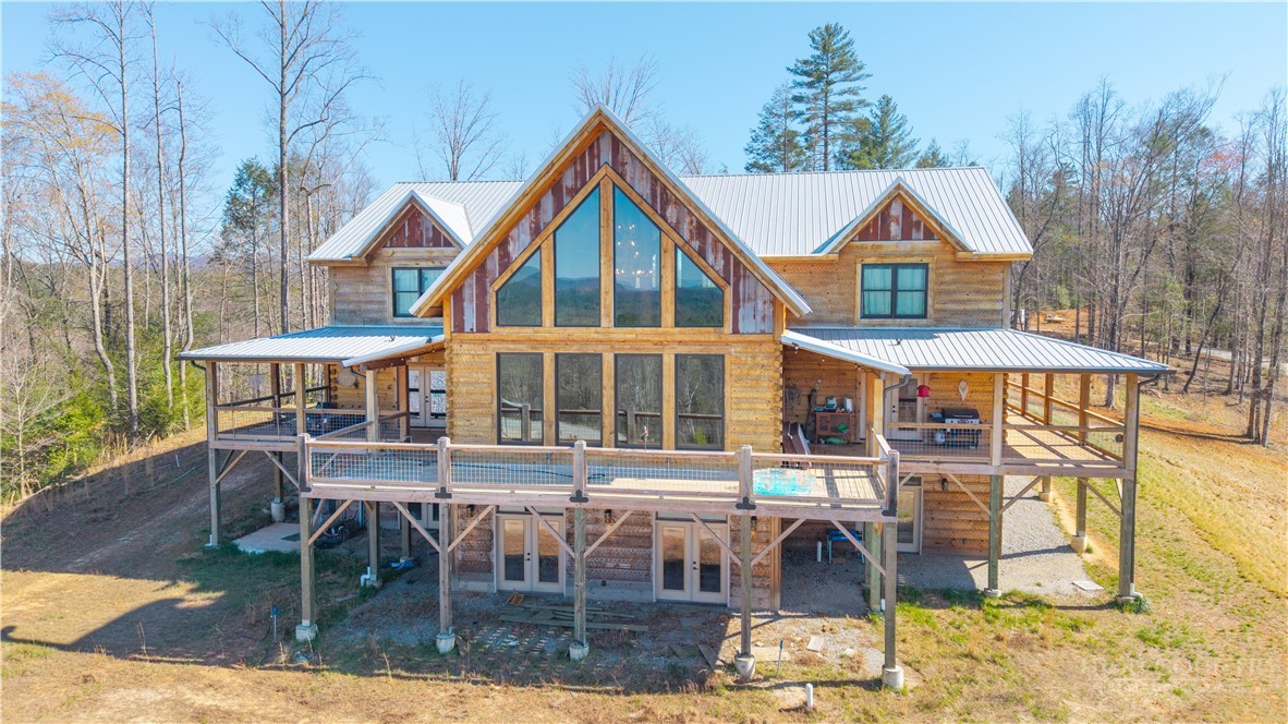 4885 Grandin Road Property Photo 6