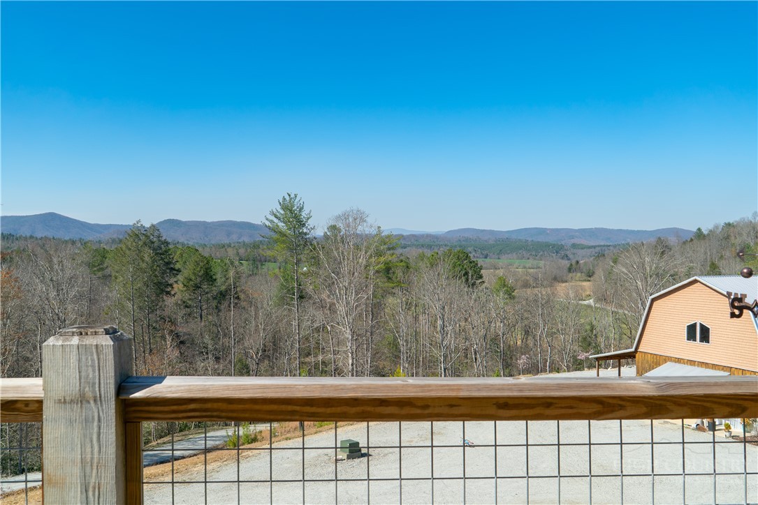 4885 Grandin Road Property Photo 8