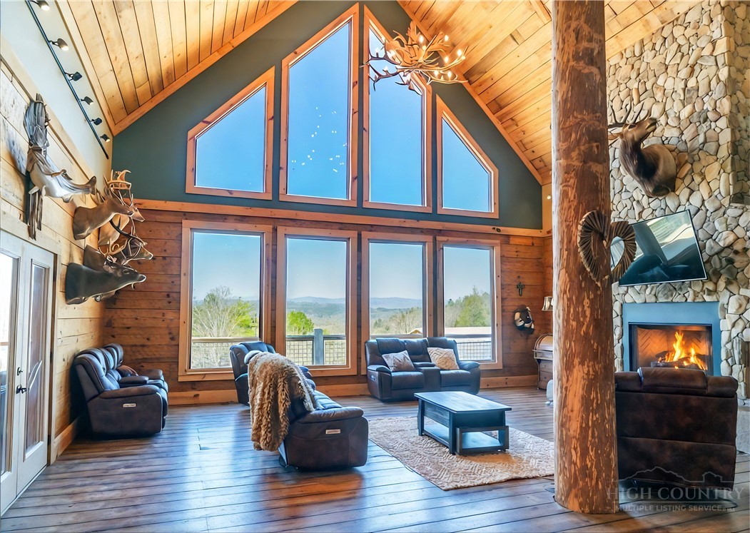 4885 Grandin Road Property Photo 11