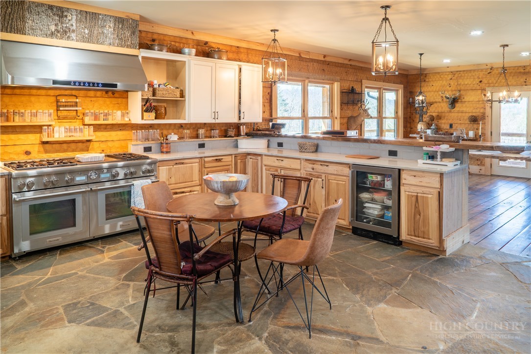 4885 Grandin Road Property Photo 12