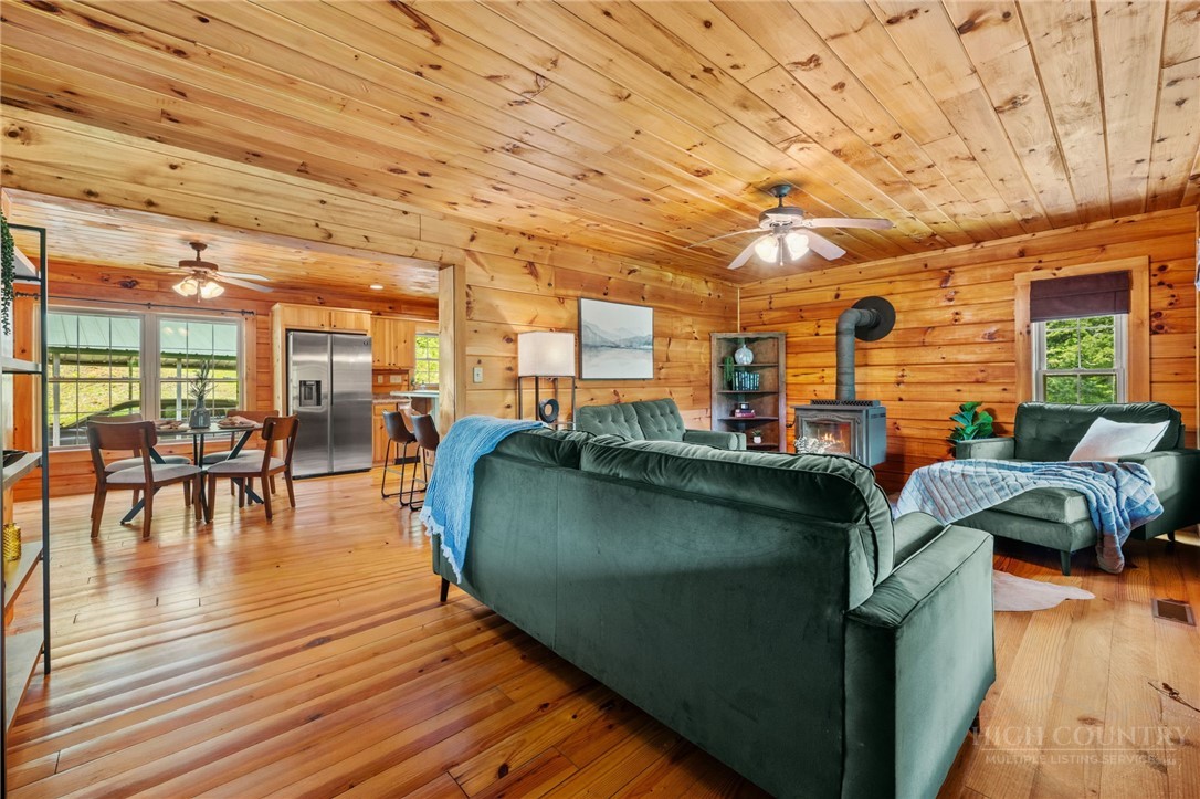 2717 Meat Camp Road Property Photo 15