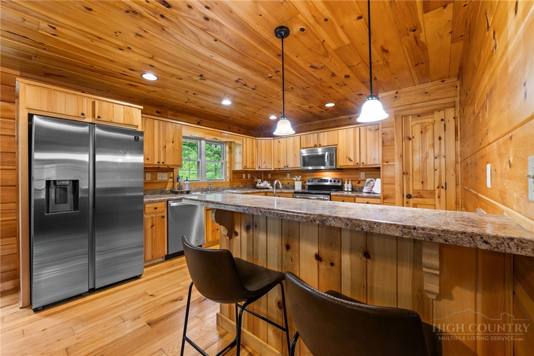 2717 Meat Camp Road Property Photo 24
