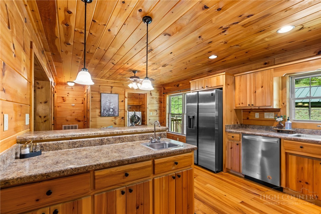 2717 Meat Camp Road Property Photo 26