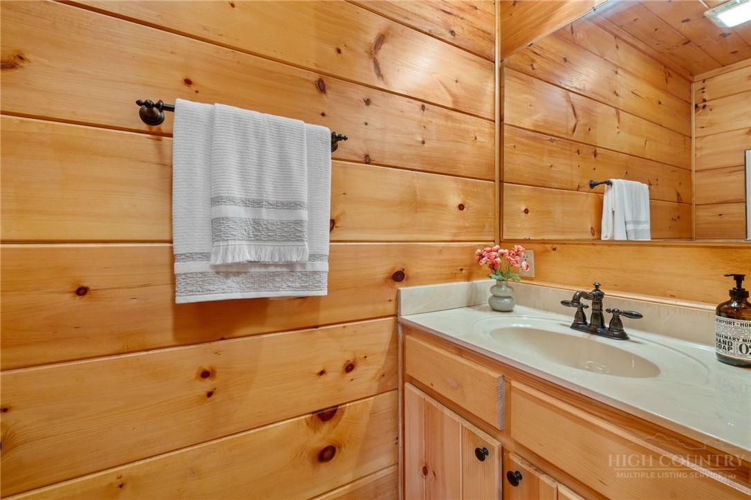 2717 Meat Camp Road Property Photo 27