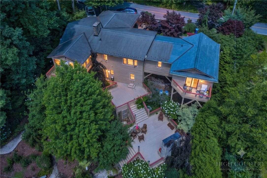 241 Wonderland Trail