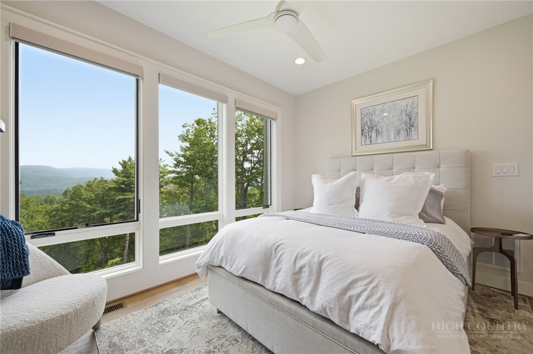 193 Marigold Road Property Photo 34