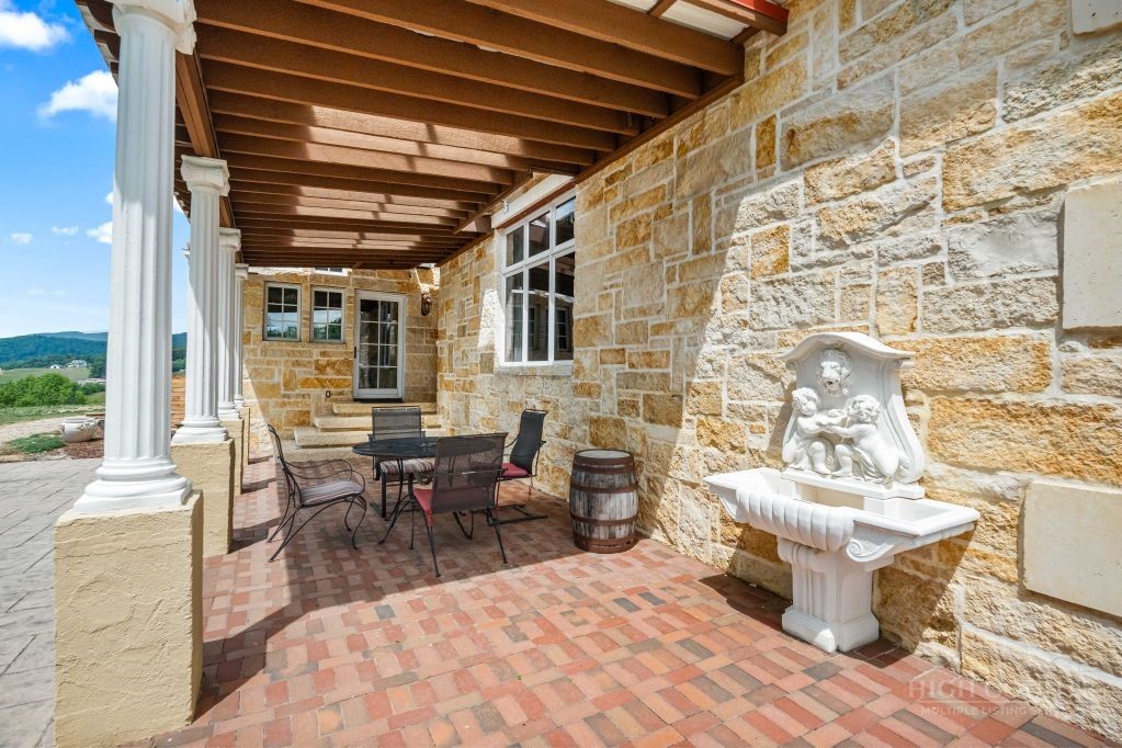 1877 Dry Hill Road Property Photo 12