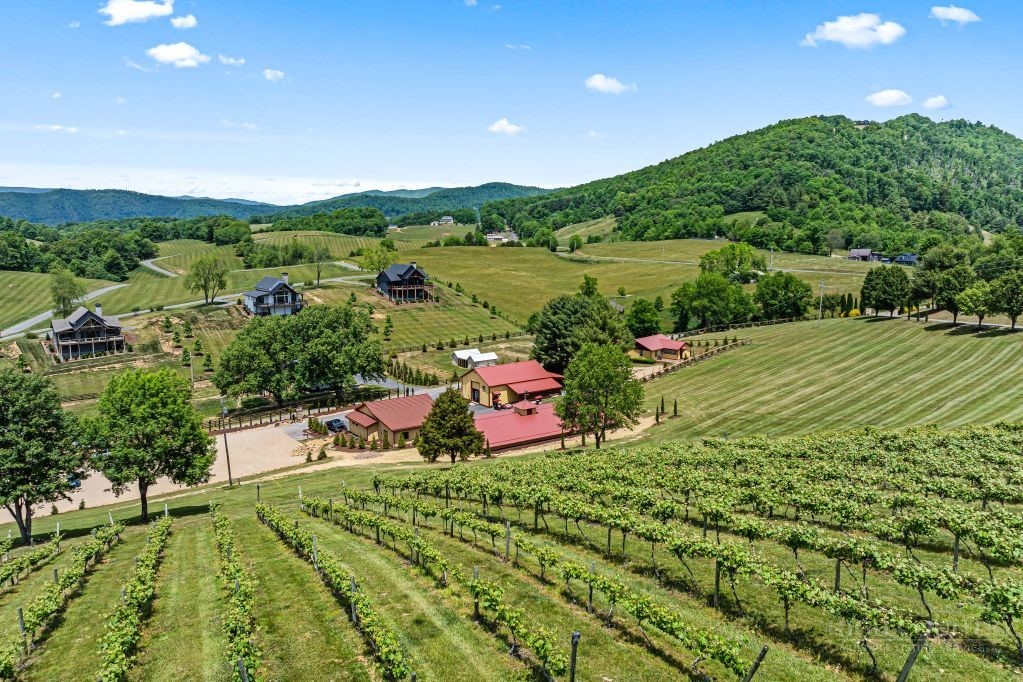 1877 Dry Hill Road Property Photo 44