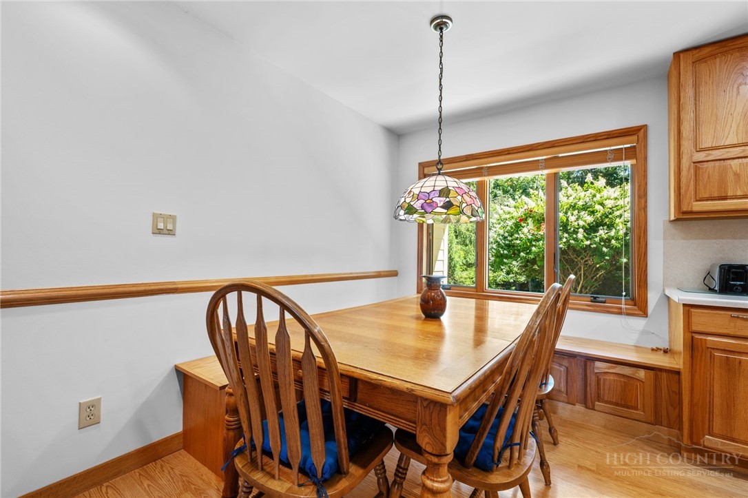 168 Heather Street Property Photo 12