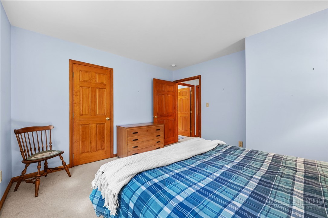 168 Heather Street Property Photo 22