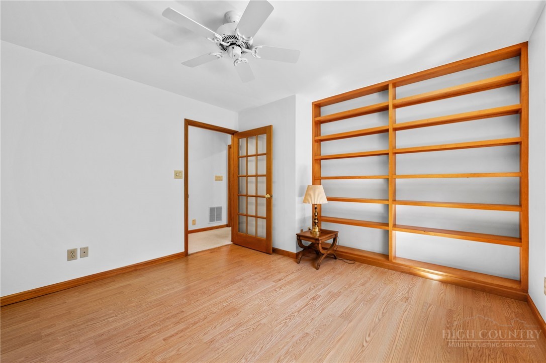 168 Heather Street Property Photo 28
