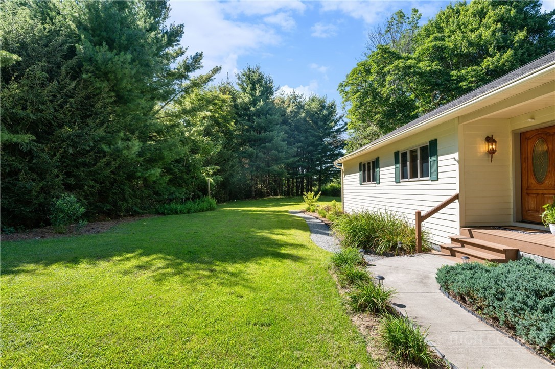 168 Heather Street Property Photo 39