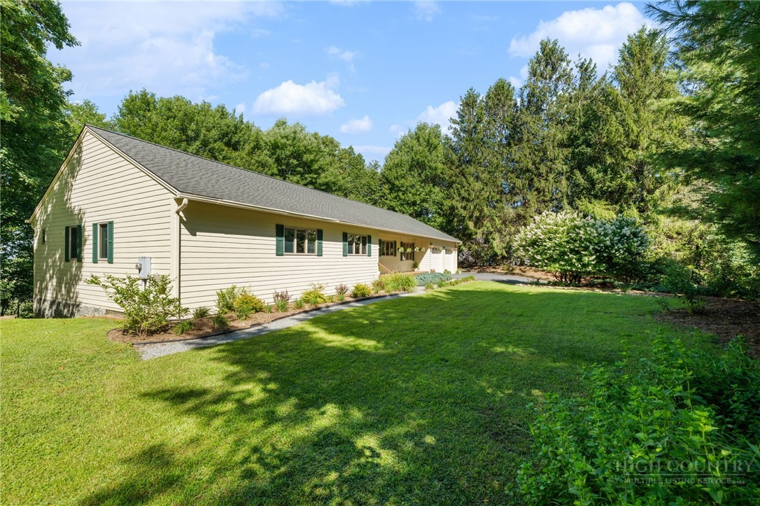 168 Heather Street Property Photo 41