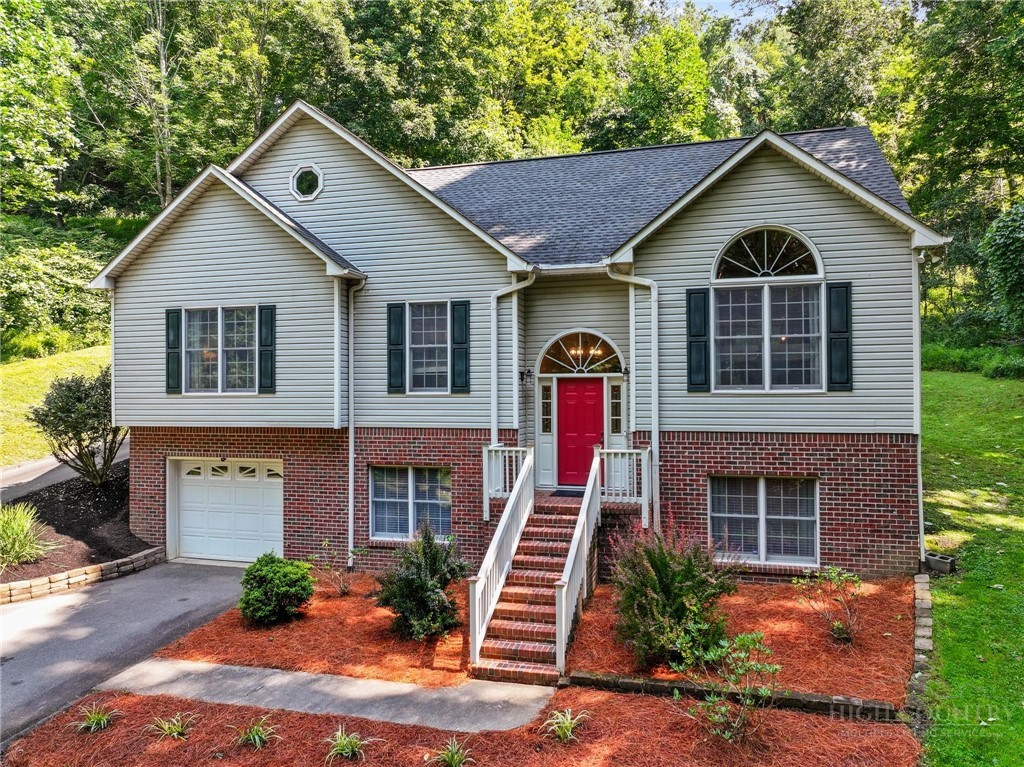 654 Cool Woods Drive Property Photo 1