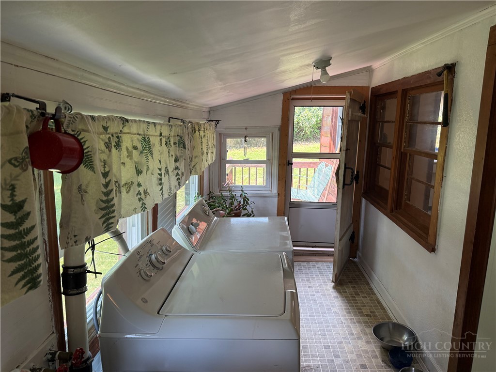 511 Bare Street Property Photo 22