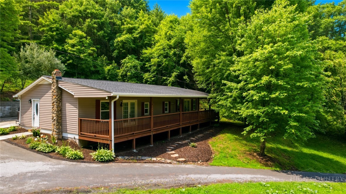 3941 Nc Highway 163 Property Photo 1